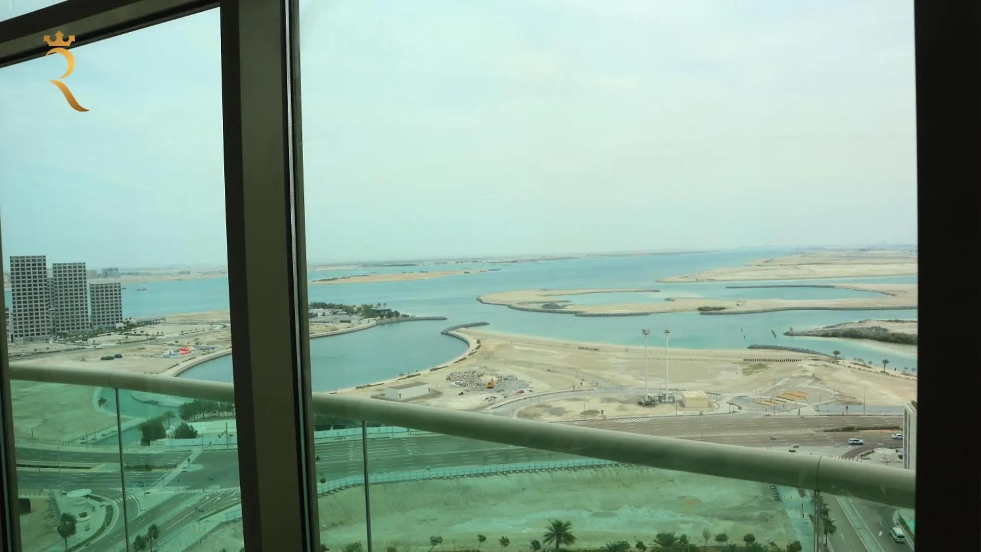 Skyline 1Br Apartment Al Reem أبو ظبي 0*,